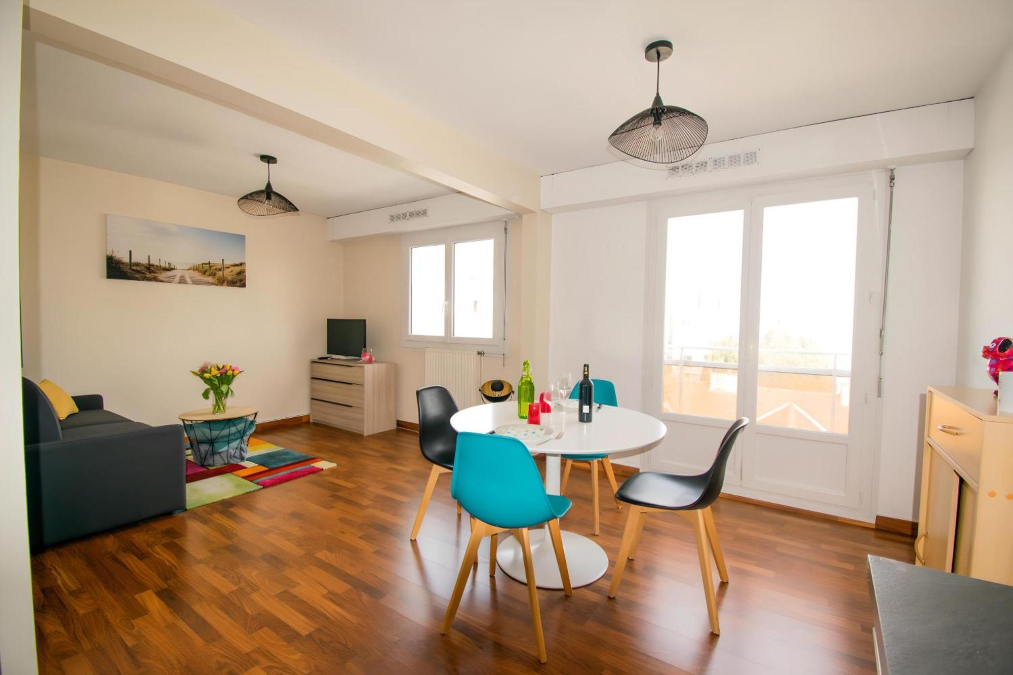 Grand Studio Avec Parking A 10 Minutes Des Plages Лор'ян Екстер'єр фото
