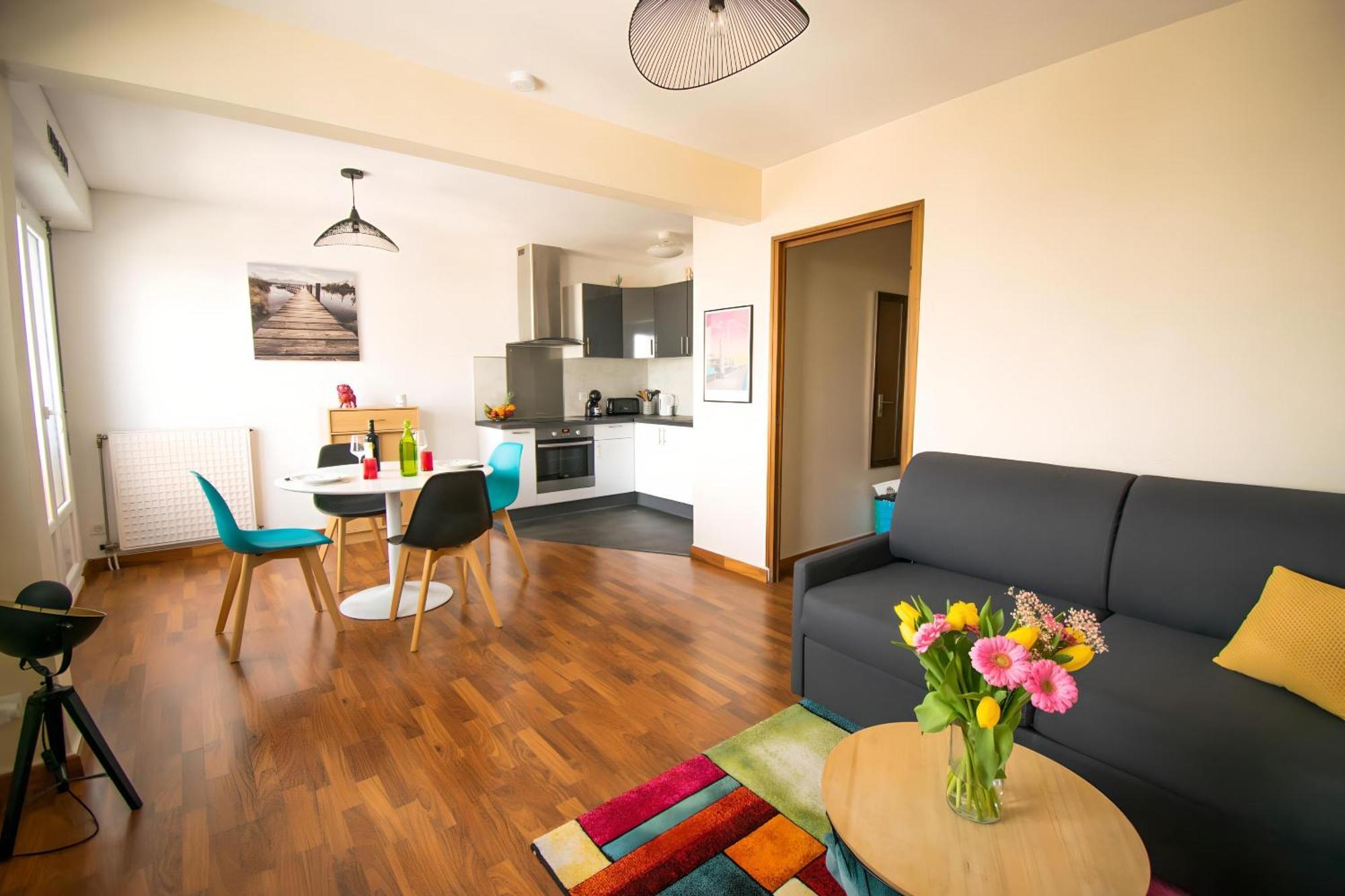 Grand Studio Avec Parking A 10 Minutes Des Plages Лор'ян Екстер'єр фото